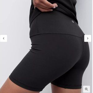 lululemon Align High-Rise Short 6" SIZE 6 BLACK